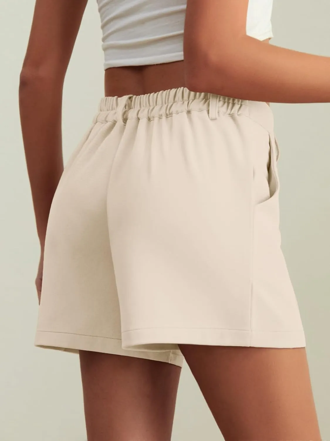 HWOKEFEIYU Women's Shorts Dressy Casual High Waisted Elastic Pleated Trendy Summer Shorts with Pockets