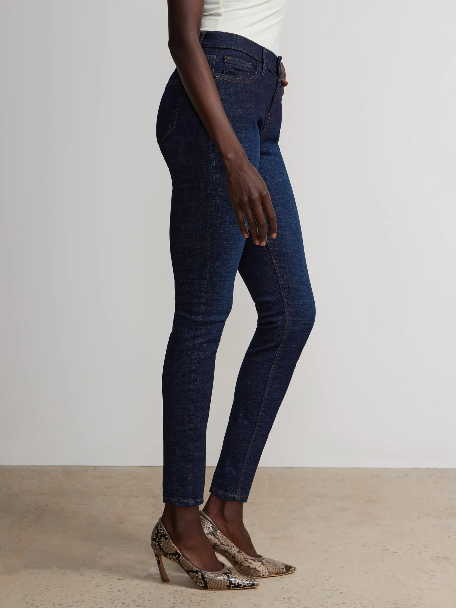 Petite Essential Mid Rise Skinny Ankle Jeans