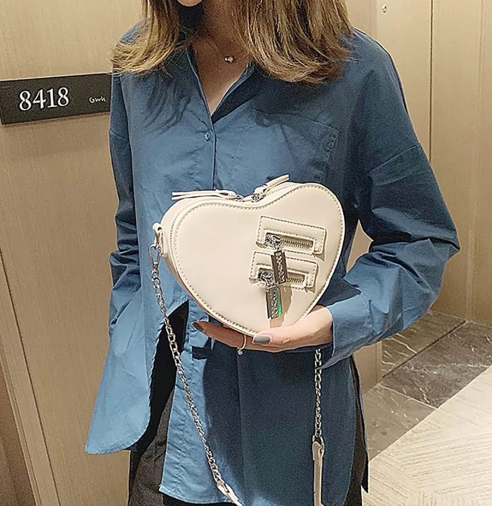 Sister Amy Women Red Heart Purse Cute Love Heart Shape Shoulder Handbag Girls Evening Clutch Bag Chain Purse
