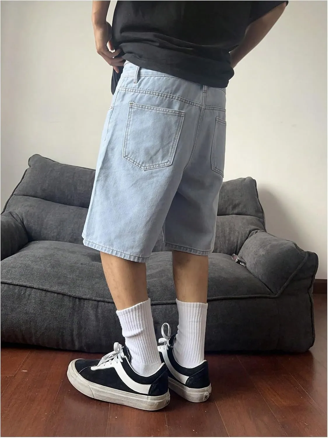 SweatyRocks Men's Straight Leg Denim Shorts Street Loose Bermuda Shorts with Pockets