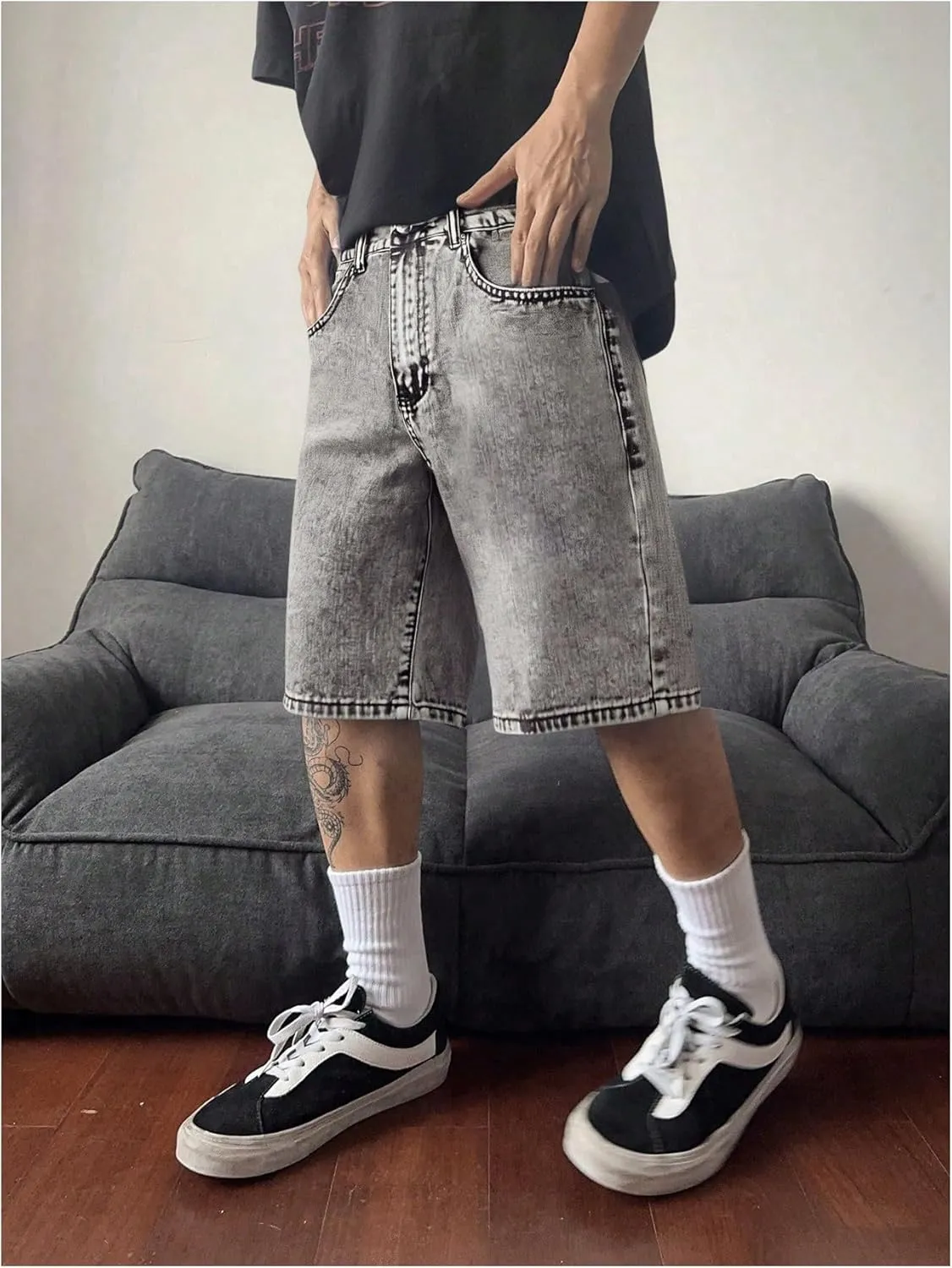SweatyRocks Men's Straight Leg Denim Shorts Street Loose Bermuda Shorts with Pockets