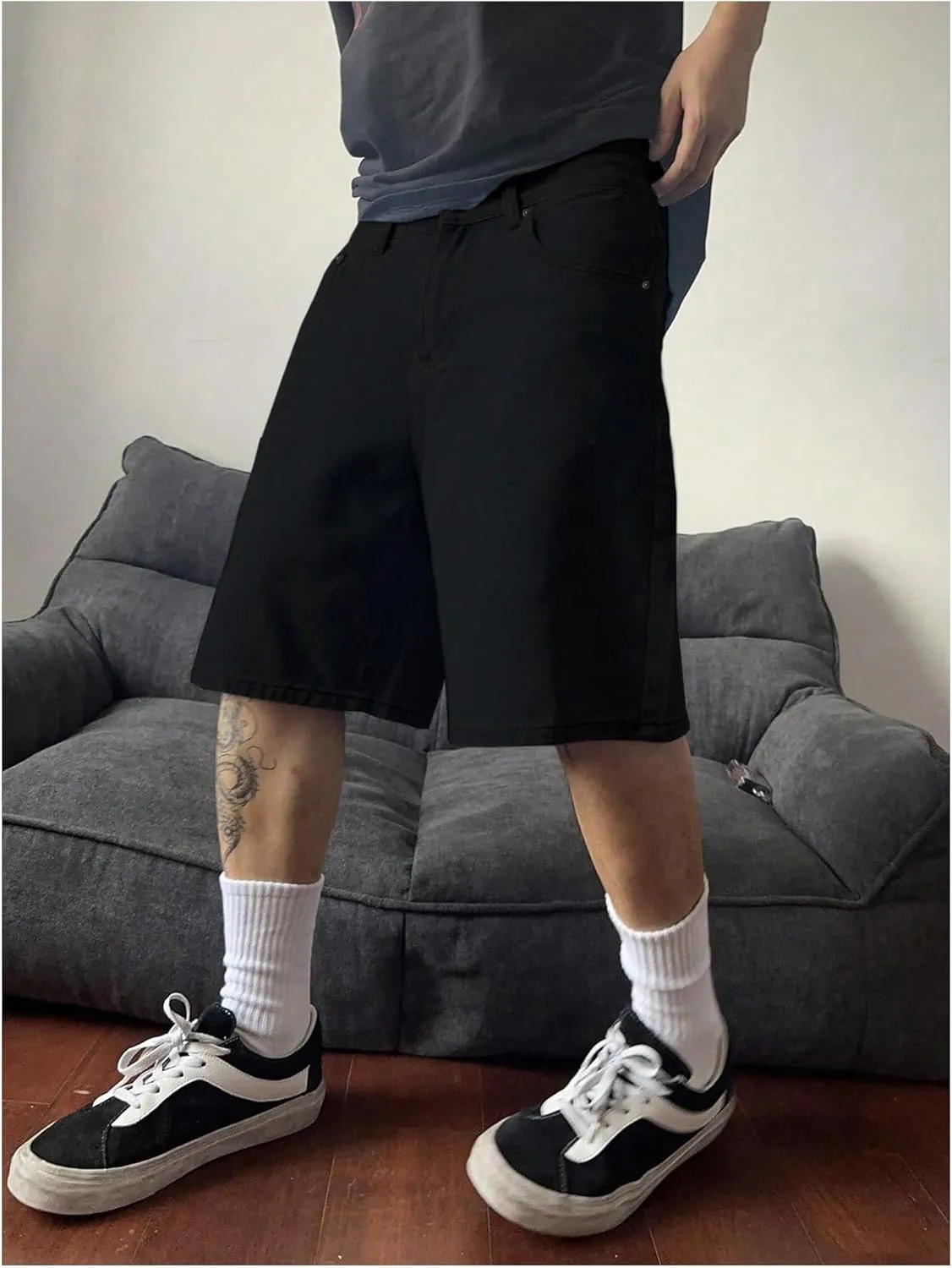 SweatyRocks Men's Straight Leg Denim Shorts Street Loose Bermuda Shorts with Pockets