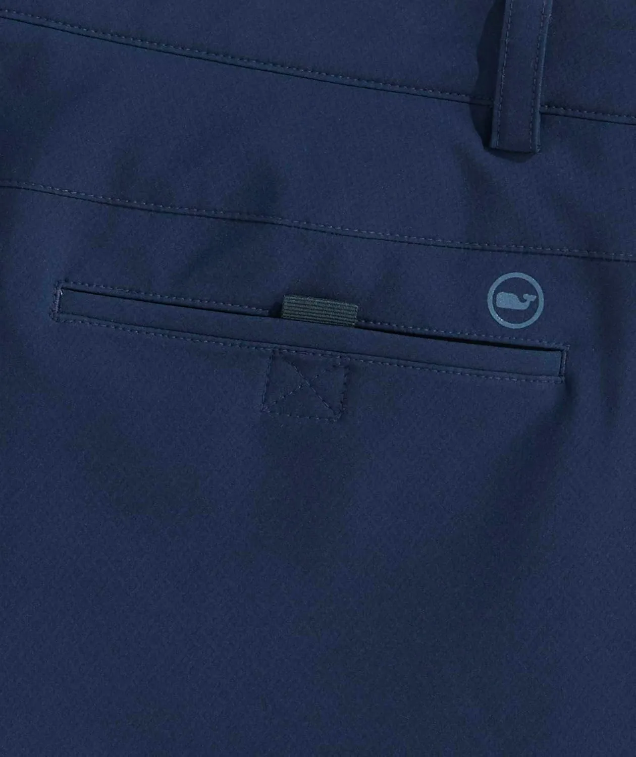 vineyard vines Men's The 7" Offshore Short