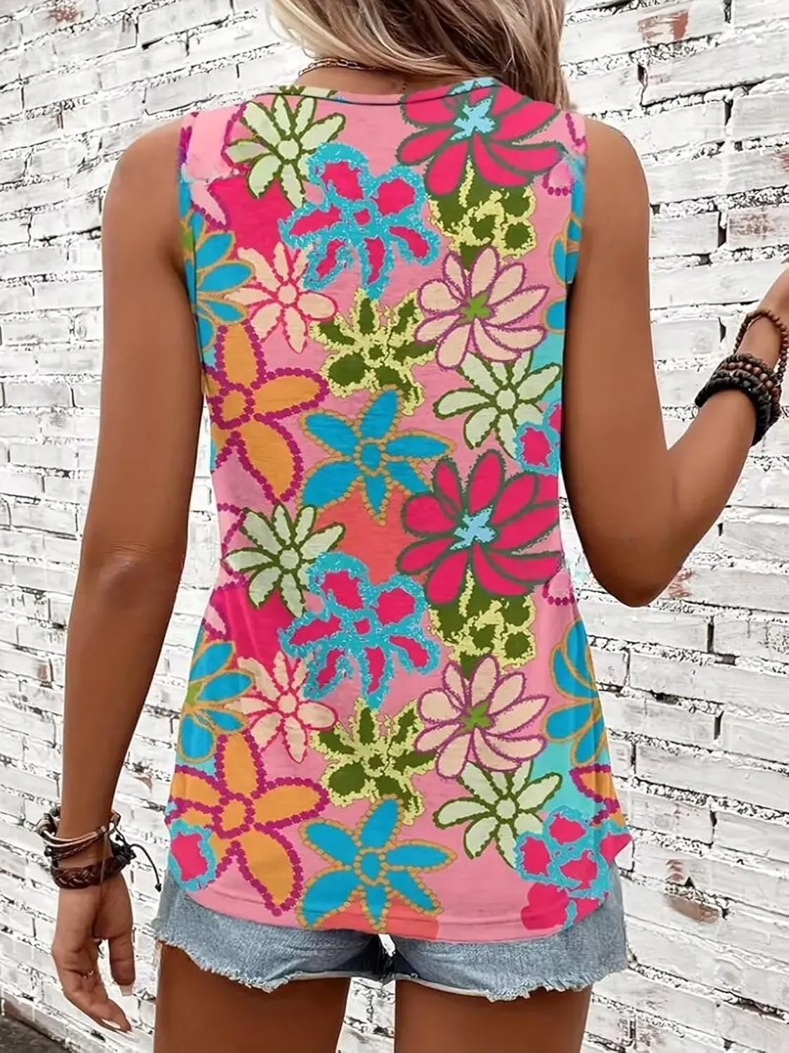 VKEGNIO Leopard Print Tank Top for Women Summer Sleeveless Tops Casual Cute Graphic Tanks Loose Fit Vintage Vacation Shirt